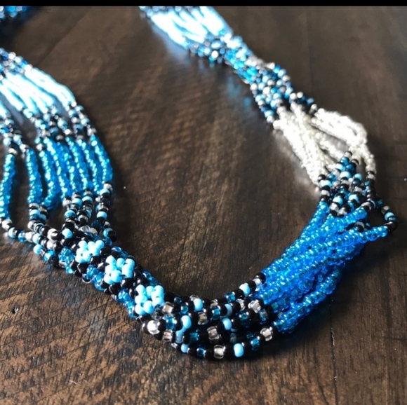 Guatemala Necklace - Picture 3 of 8